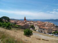 saint-tropez odeur d’hydrocarbures Rénovation clocher Saint-Tropez 2025 saint-tropez coupure d'électricité hausse taxe d'habitation Alexeï Kouzmitchev résidences secondaires taxe d'habitation