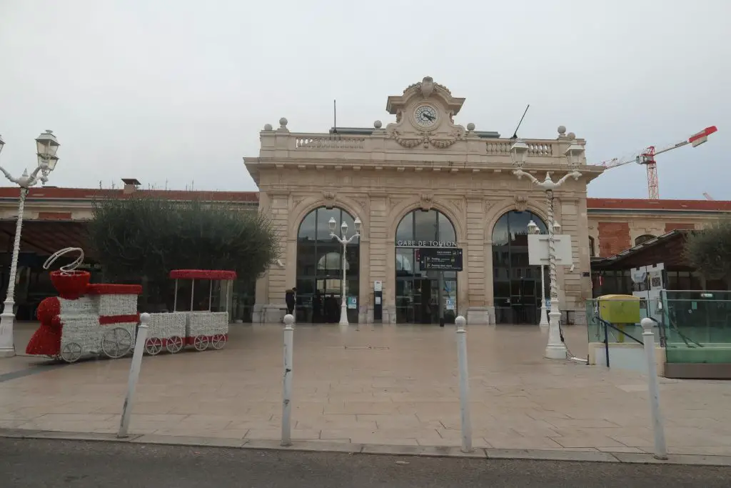 GARE de TOULON