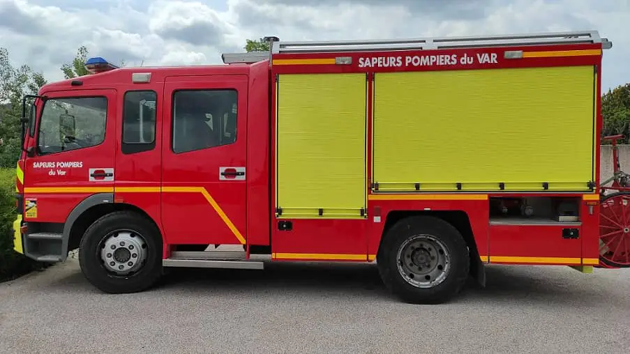 feu bois ollioules camion de pompier accident autoroute La Croix Valmer corps homme disparu