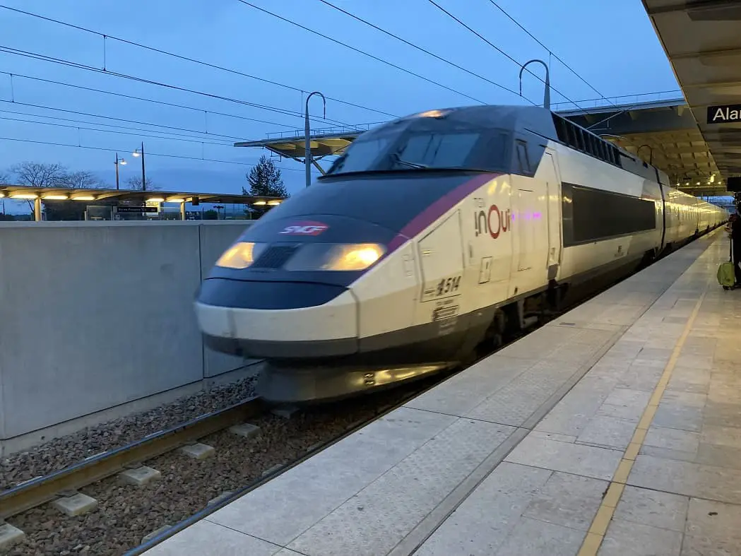 homme heurté TGV Seyne-sur-Mer Vigipirate attentat sécurité transports publics impact de la grève SNCF journées de grève
