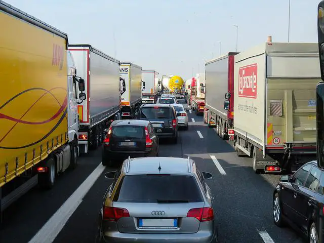 embouteillage A8