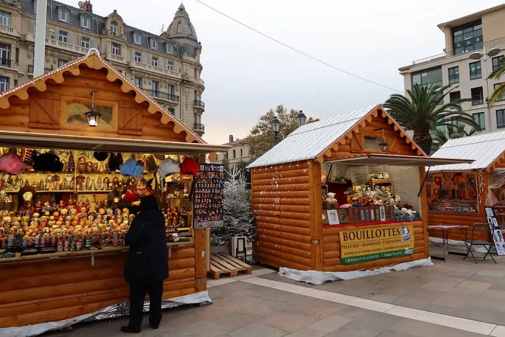 Marché de noël à Toulon Noël Toulon inflation marché de noël Var