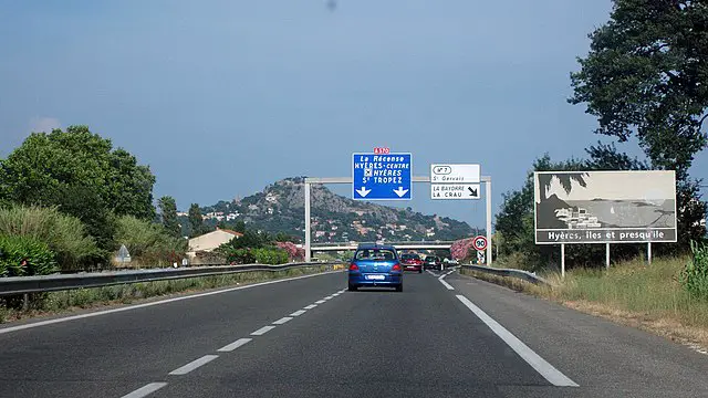 bouchons hyères perturbation autoroute Hyères