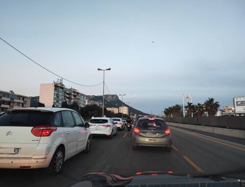 Embouteillages nocturne à Toulon : des habitants à bout