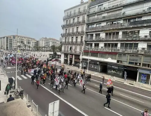 Gare de Toulon : les manifestants envahissent les rails