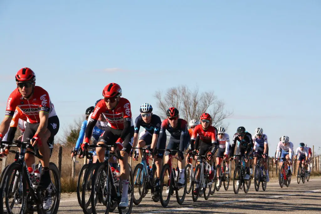 paris nice A8 Classic Var Tour des Alpes-Maritimes Tour de La Provence 2024 tour de la provence 2024 tour de provence Tour de France Beking Monaco 2023 accueille des cyclistes de renom ce dimanche, dont Tadej Pogacar et Primoz Roglic, pour une course qui s'annonce spectaculaire en Principauté. chute collective et abandon