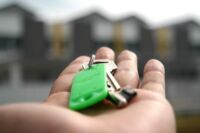 restreindre airbnb var .hébergements alternatifs Airbnb