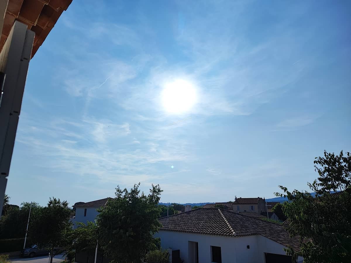 soleil nuages dimanche météo 5 octobre 10 août Météo du 10 juilletChaleur écrasante : jusqu'à 32°C dans le Var météo week-end var Augmentation de 2 3° méteo du var