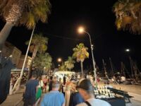 marchés nocturnes Fréjus grande braderie Sanary-sur-Mer marché nocturne sanary