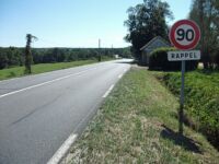 var vitesse 90 km/h var retour 90 km/h lundi