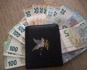 RSA prime d’activité déclaration simplifiée 2025 Chèque énergie 2024 réclamation 1er novembre 2024 Tourrettes 2 5 millions d’euros changements majeurs 1er mars caf prime d'activité CAF fraude prêt taux zéro var 1er octobre 2023 chèque énergie Allocation de rentrée scolaire 250€ ménages baisse de l'inflation