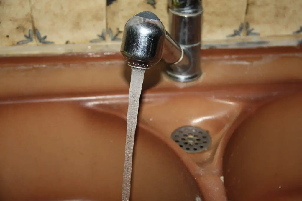 contrôle restriction d'eau eau sud sante baume