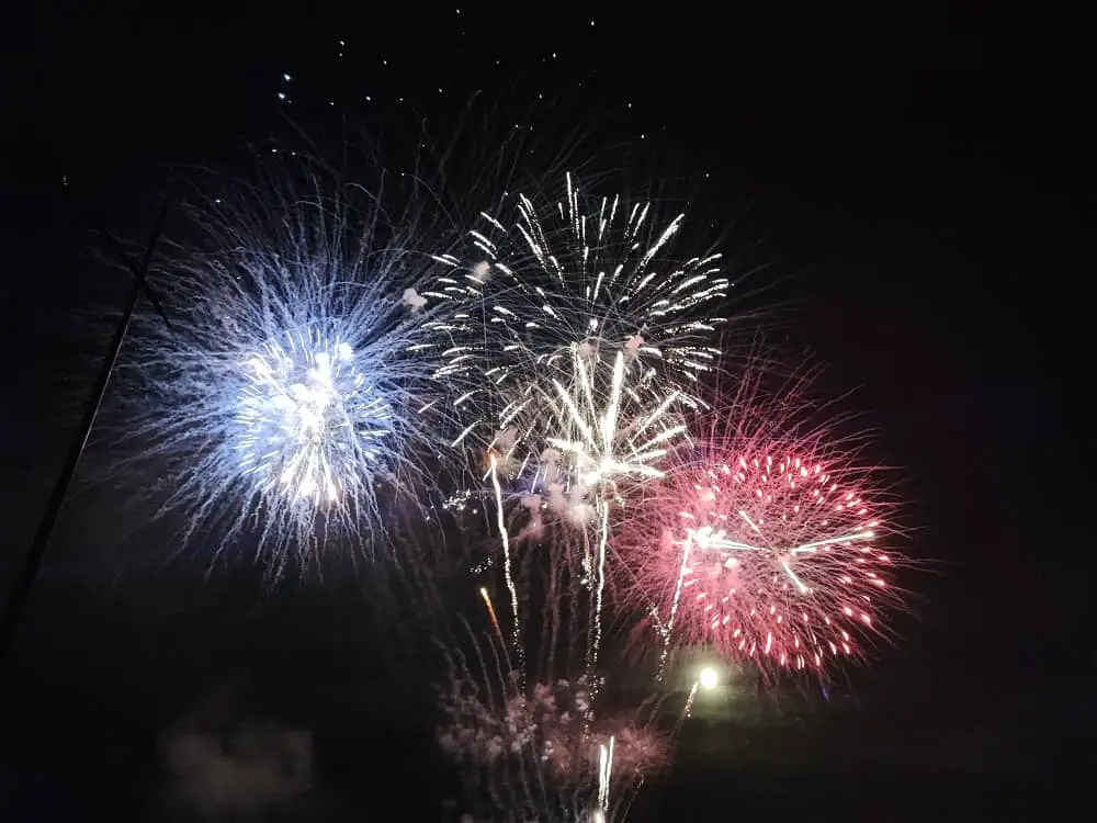 feu artifice Aubagne 79ᵉ anniversaire libération bandol programme 14 juillet Toulon