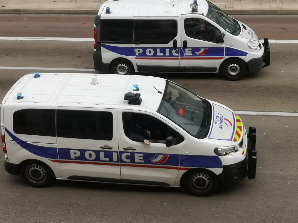 course-poursuite hyères balle Port-de-Bouc acte violence grasse