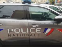 Interpellation homme tirs terrasse Revest saisie cannabis nice colis suspect école aide a domicile abusé confiance BAC Marseille deal toulon 363 kg cannabis arrestation choc bac toulon Vitrolles découverte cayolle marseille Delta Festival Marseille balle Marseille fusillade adolescent grogne police Var la seyne sur mer interpellation La Seyne détention arme stupéfiants