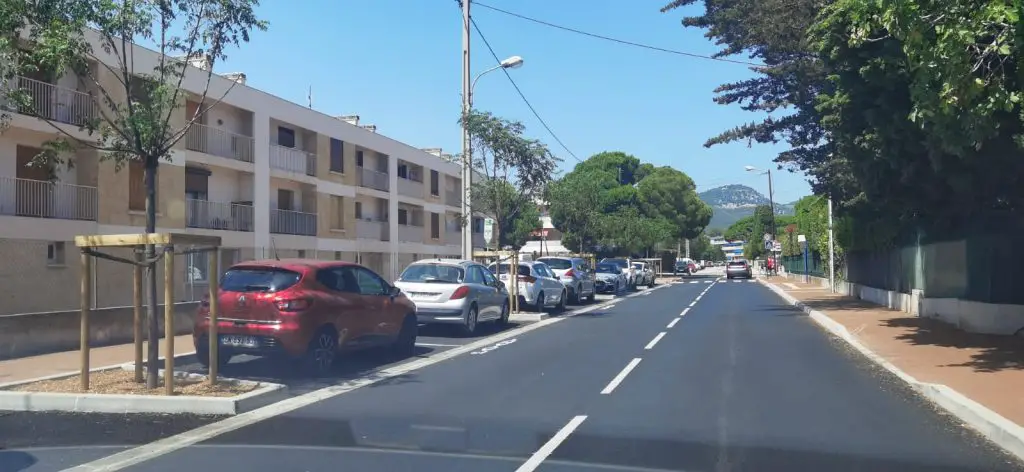 six-fours stationnement Six-Fours-les-Plages projets Six-Fours embouteillages Parking gratuité Six-Fours