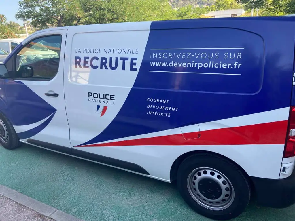 recrutement police var