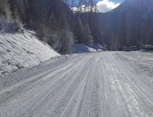Hautes-Alpes : un skieur perd la vie emporté par une avalanche