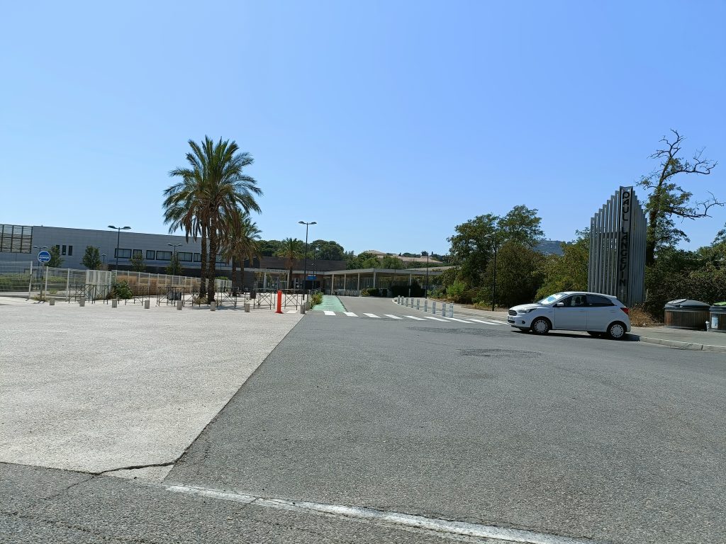 bus lycée langevin attentat lycée