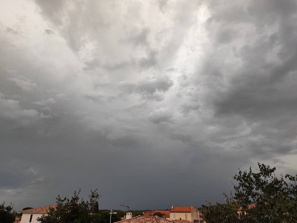 Orages var mardi météo 10 janvier météo 17 octobre var météo de la semaine var Journée agitée orage 16 septembre Météo 20 septembre orages