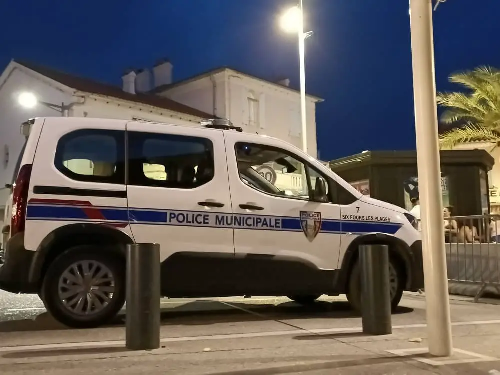 homme menace fusil rodéos urbains à Toulon
