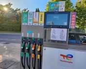 prix carburants gazole SP-95 Prix carburant 2025 Où trouver le carburant le moins cher ? Trump prix du carburant dans le Var pénurie essence agriculture indemnité carburant TotalEnergies prix coûtant vente perte varois