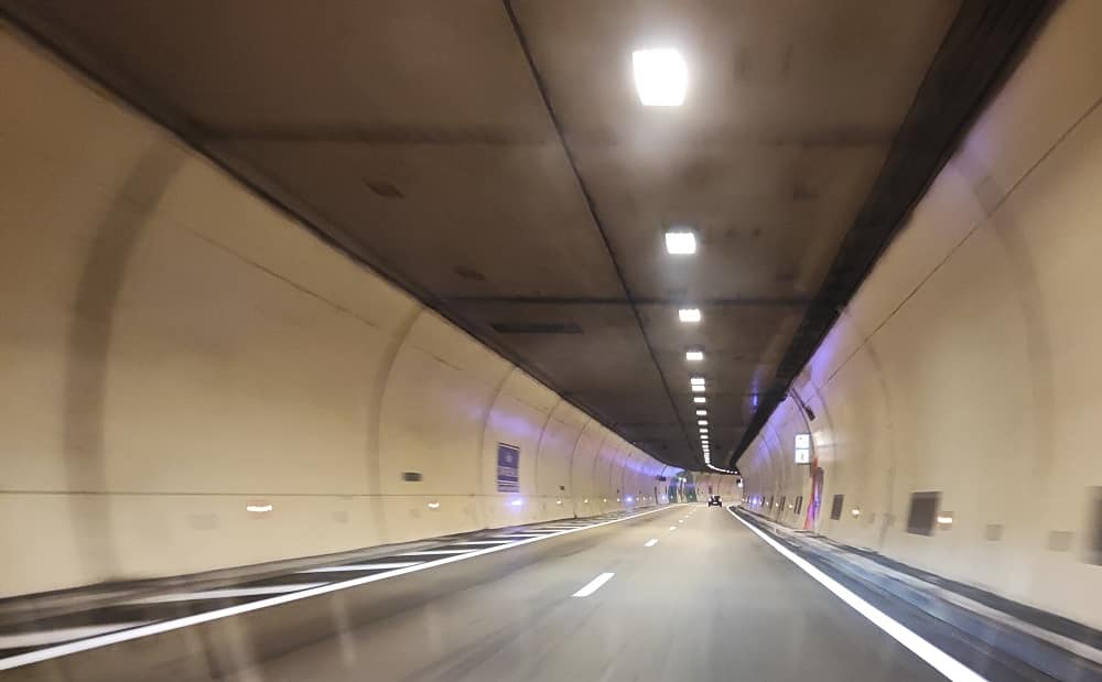 tunnel toulon fermé 29 septembre autoroutes fermeture tunnel toulon perturbation tunnel Toulon accident mardi