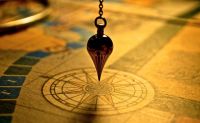 pendule astrologie octobre