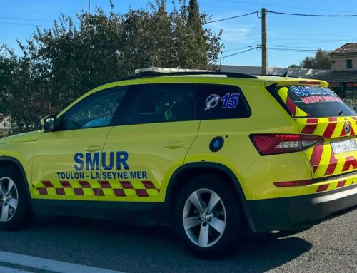 Accident de moto à Bagnols en Forêt, une jeune femme de 22 ans gravement blessée