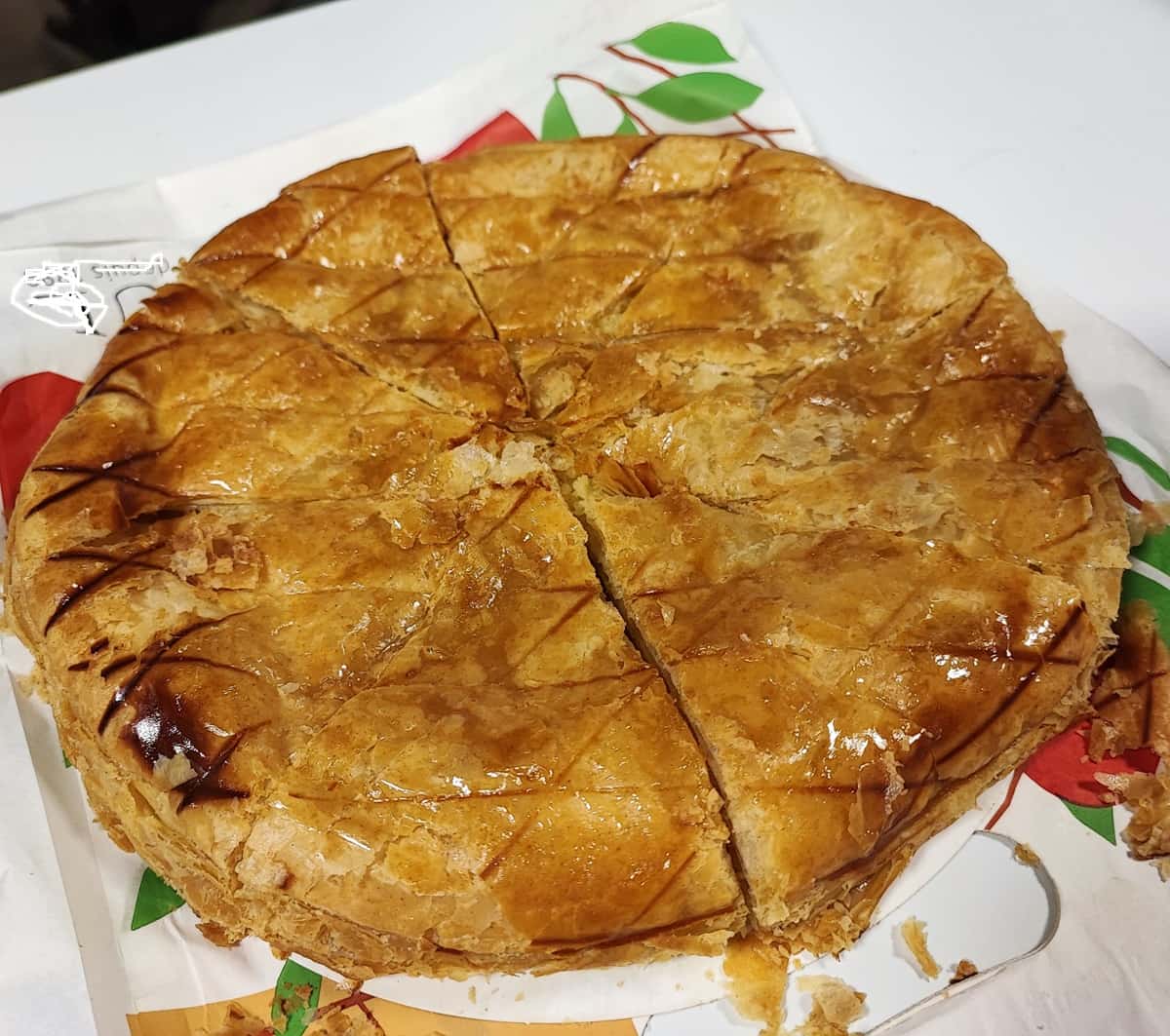 Galette des Rois: une boulangerie manageoise vous fait gagner un lingot  d'or! 