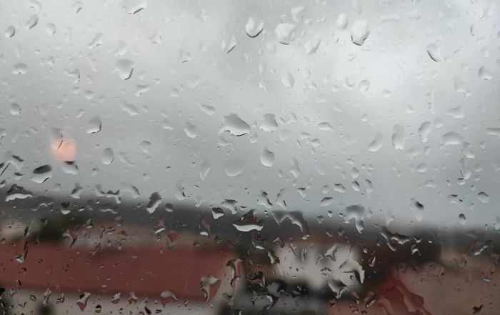 pluie vendredi var Prévisions météo : week-end pluvieux avec risque d'épisode méditerranéen dans le Var et les Alpes-Maritimes. record pluie Cannes Pluie en Provence météo var Météo var week-end vigilance
