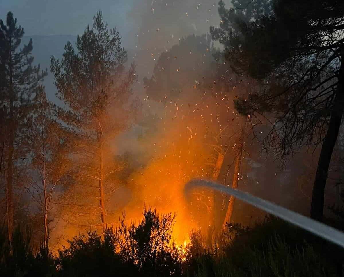 Incendie Peille-min Incendie Peille