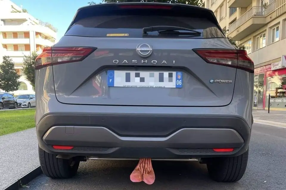 SUV TooLate testicules Nice