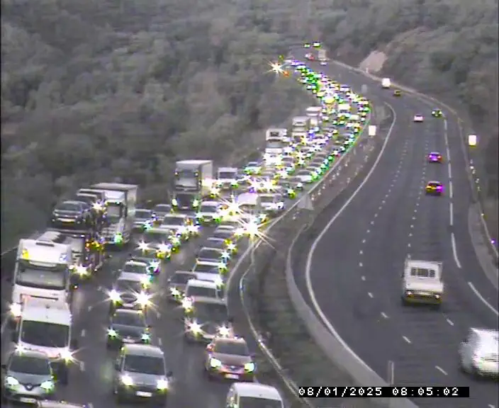 Accident A8 direction Italie Les Adrets