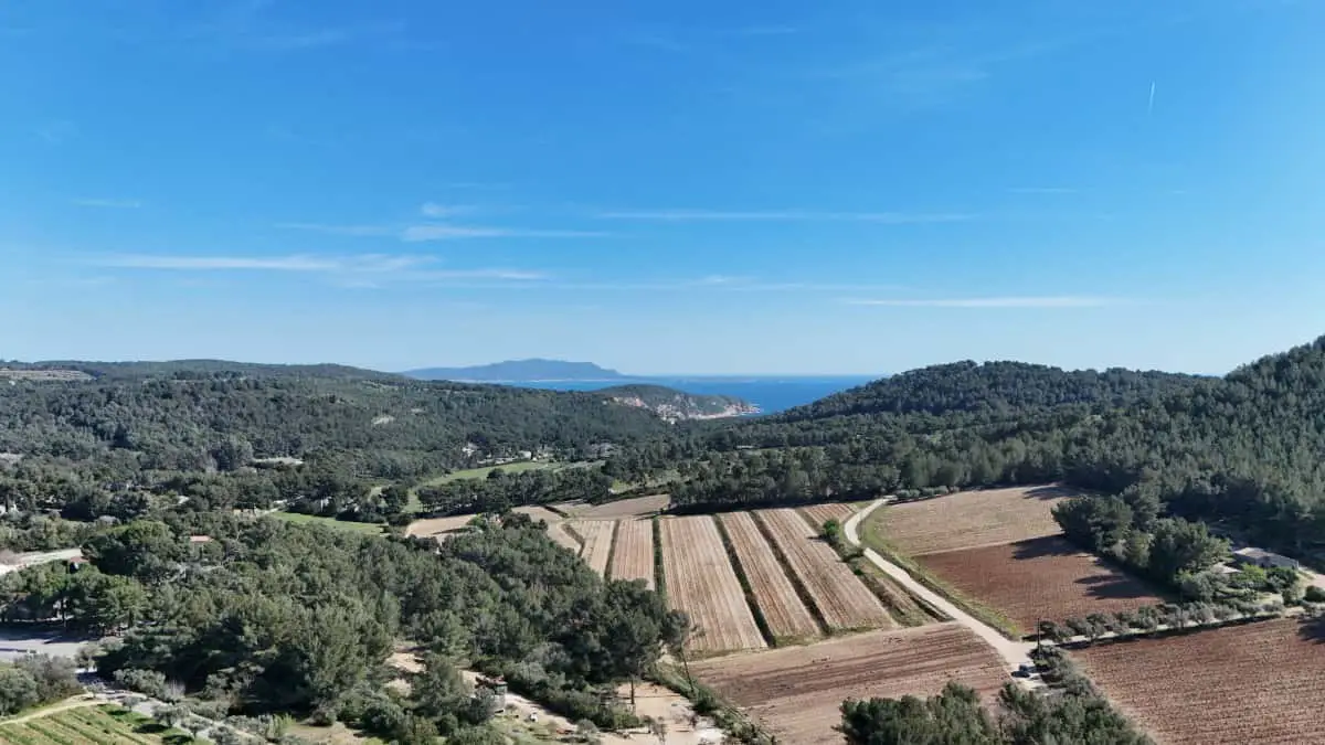 SAINT CYR SOLEIL CIEL BLEU VUE 4 Ciel bleu et soleil dans le Var