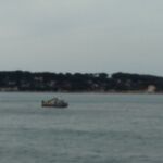 pose du balisage en baie de Bandol