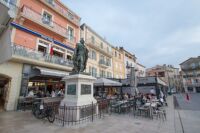 St-Tropez statue de suffren
